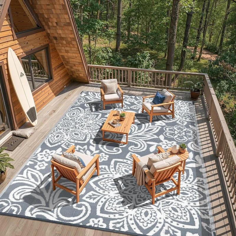 Waterproof Reversible Straw Rug — Heat Insulation For Outdoor Use