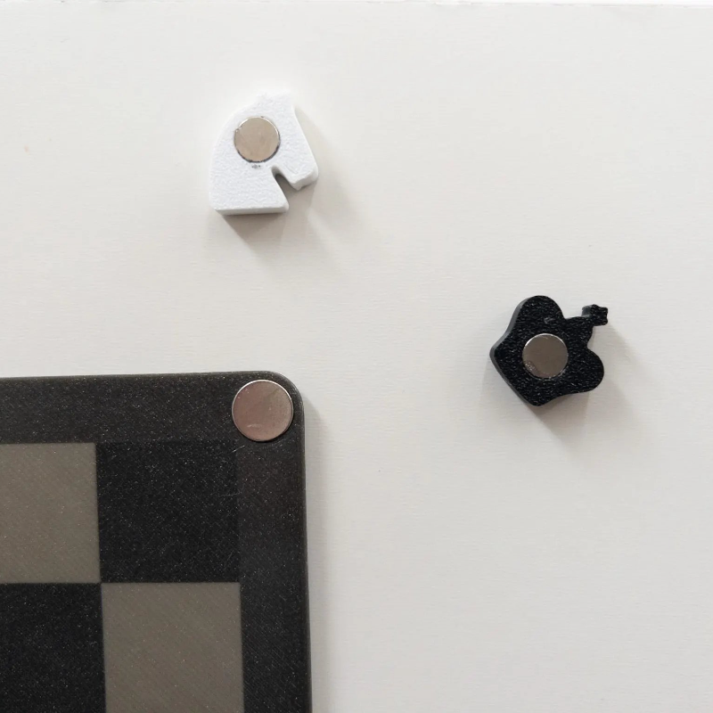 3D-Printed Chess Magnet